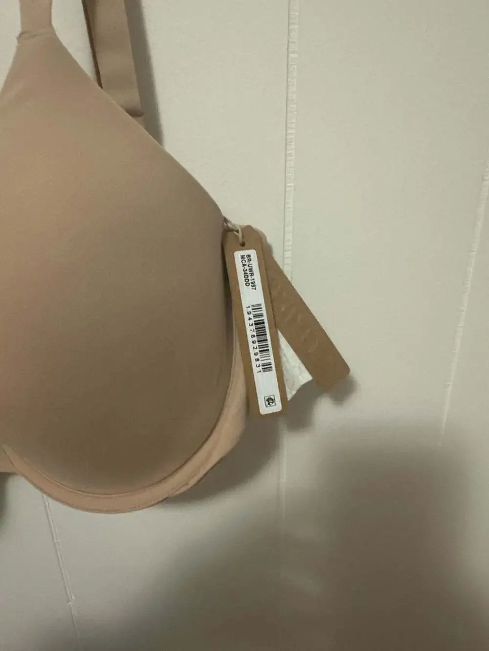 SKIMS Fits Everybody T-Shirt Bra in Mica, Size 34DDD - Picture 3 of 5